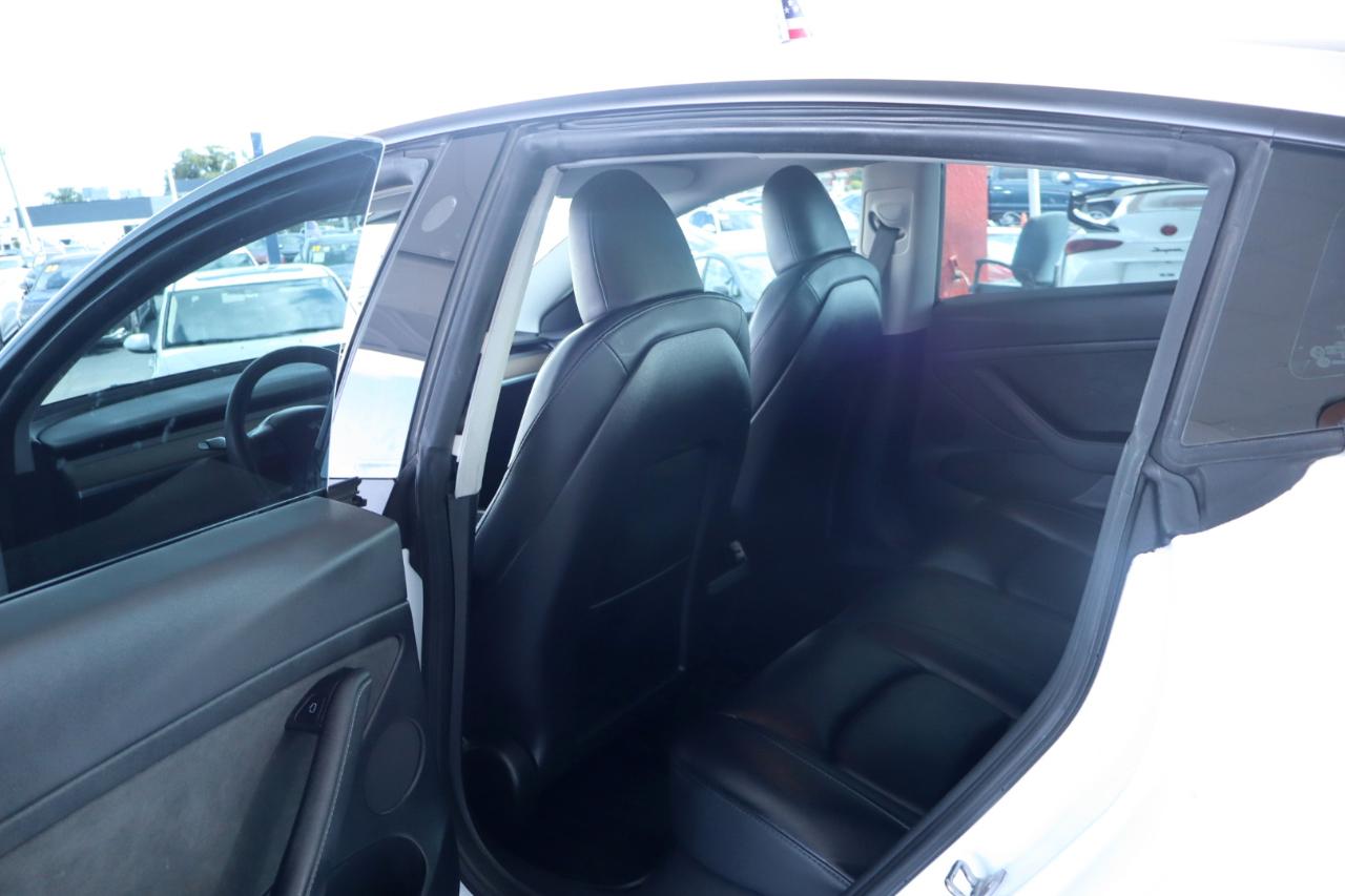 Tesla Model 3 RWD 2023