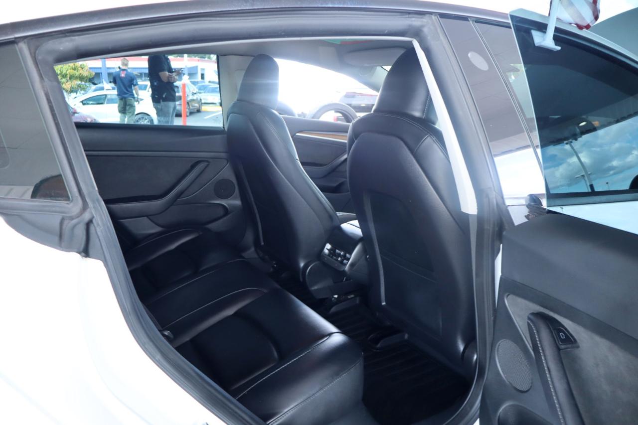 Tesla Model 3 RWD 2023