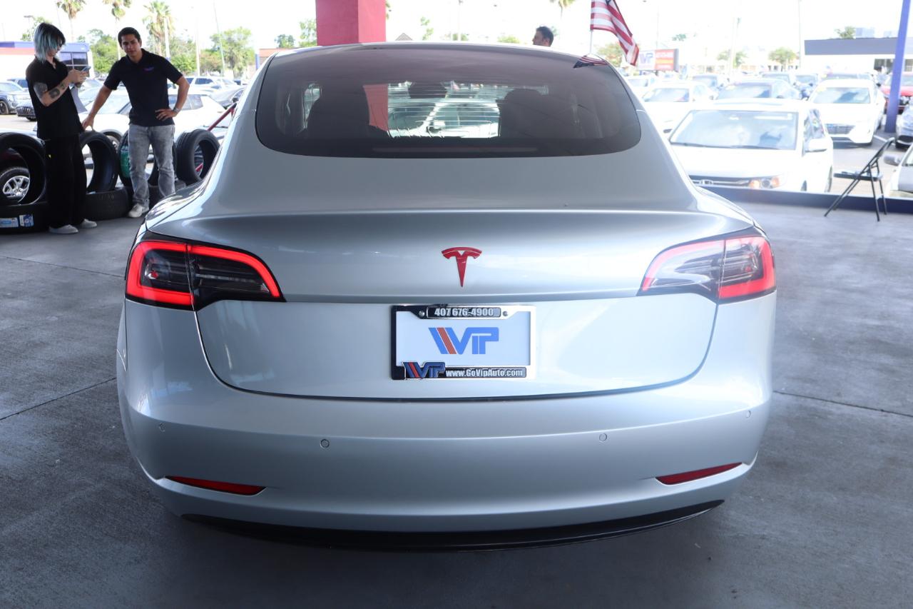 Tesla Model 3 Mid Range Battery RWD 2018