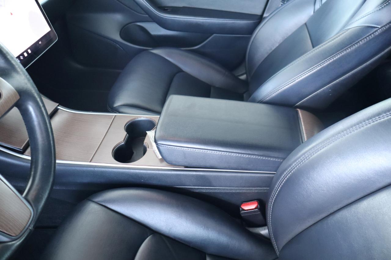 Tesla Model 3 Mid Range Battery RWD 2018