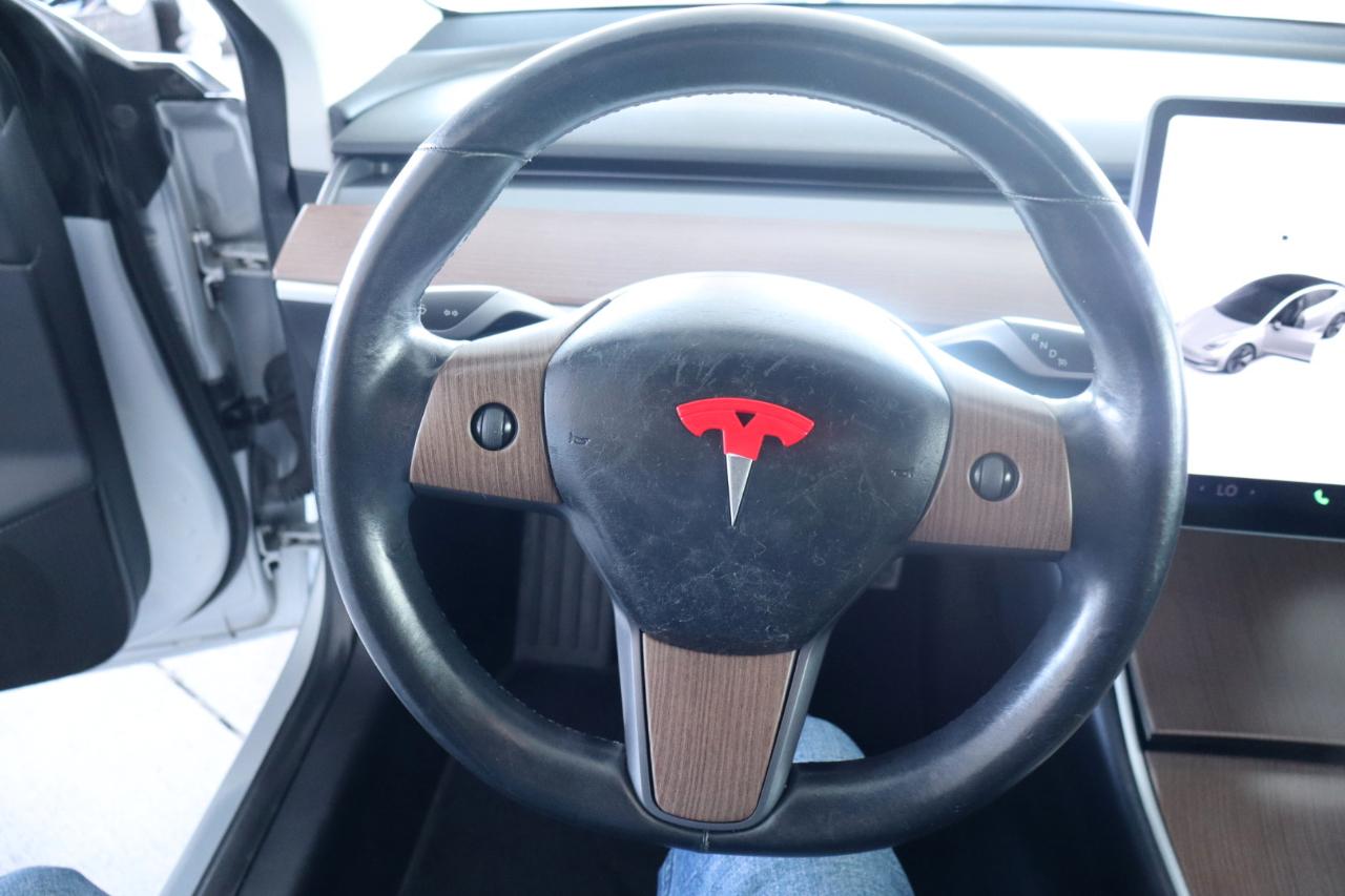 Tesla Model 3 Mid Range Battery RWD 2018