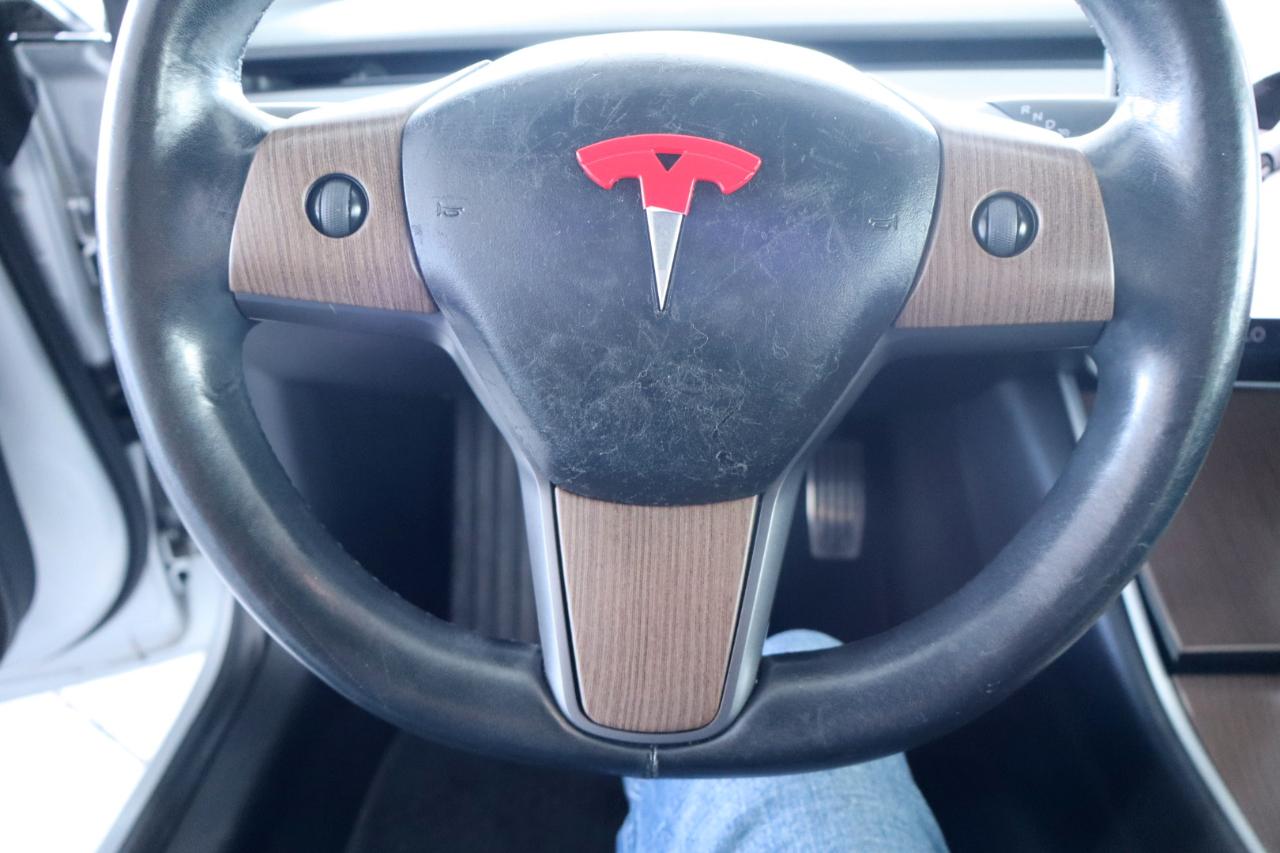 Tesla Model 3 Mid Range Battery RWD 2018