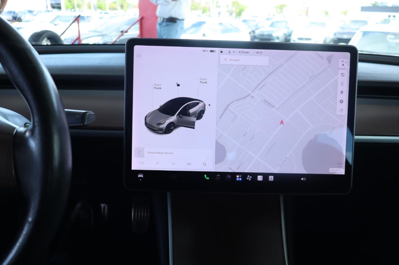 Tesla Model 3 Mid Range Battery RWD 2018
