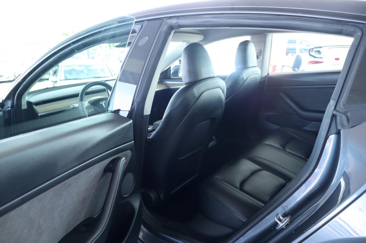 Tesla Model 3 RWD 2023