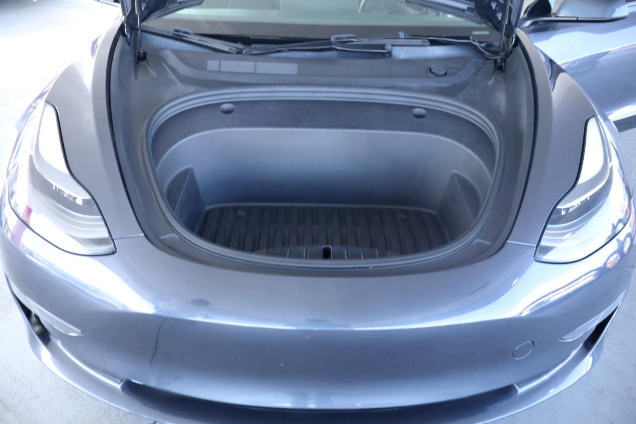 Tesla Model 3 RWD 2023