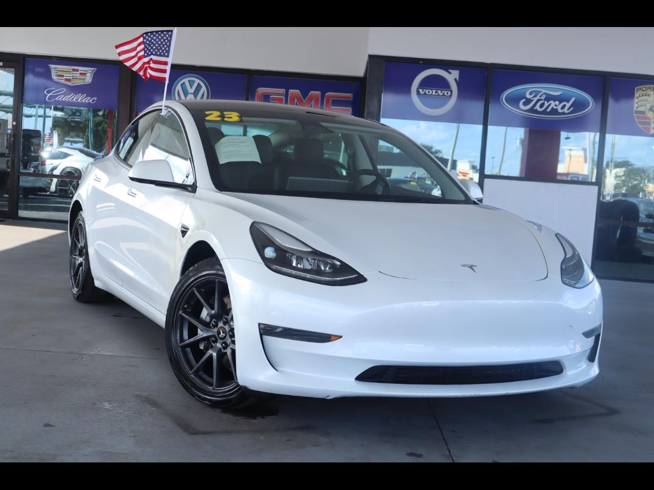 Tesla Model 3 RWD 2023