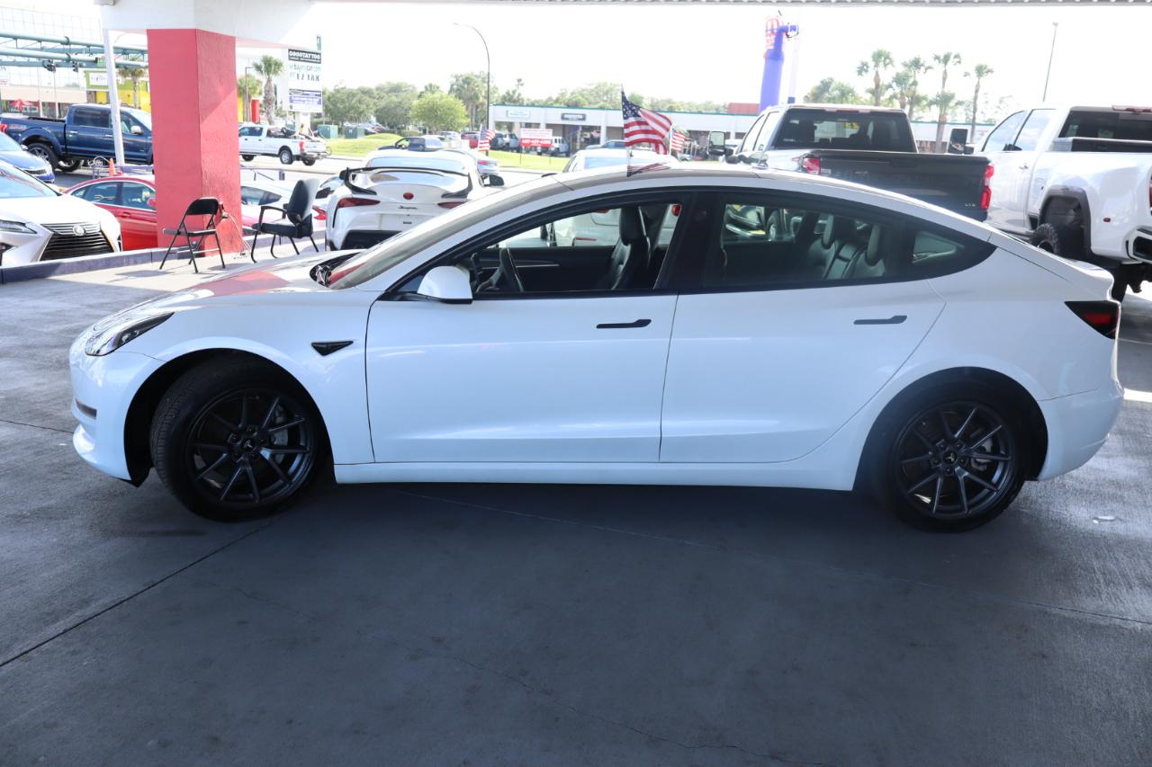 Tesla Model 3 RWD 2023