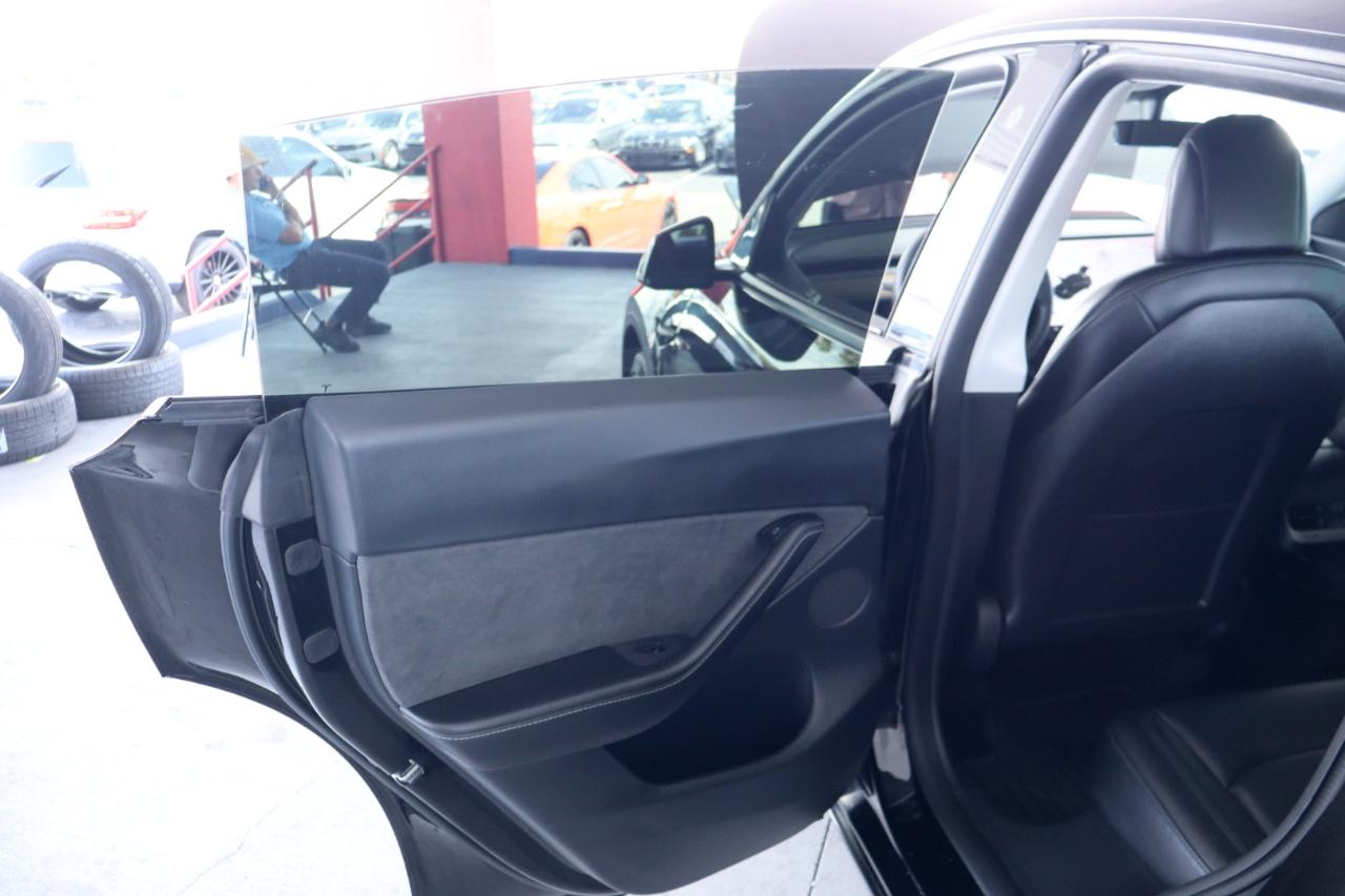 Tesla Model Y Long Range AWD 2021