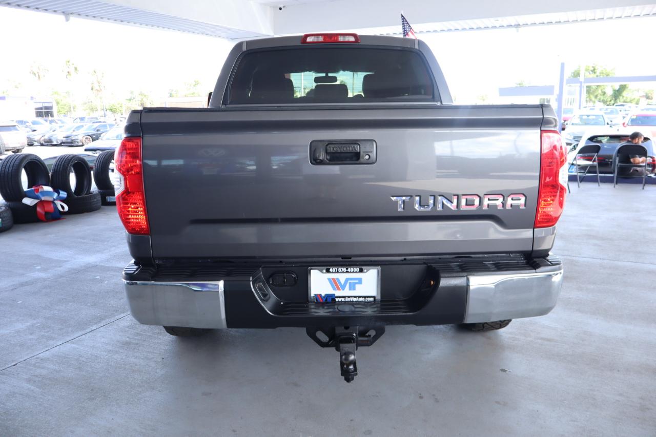 Toyota Tundra 2WD Truck CrewMax 5.7L V8 6-Spd AT SR5 (Natl) 2015