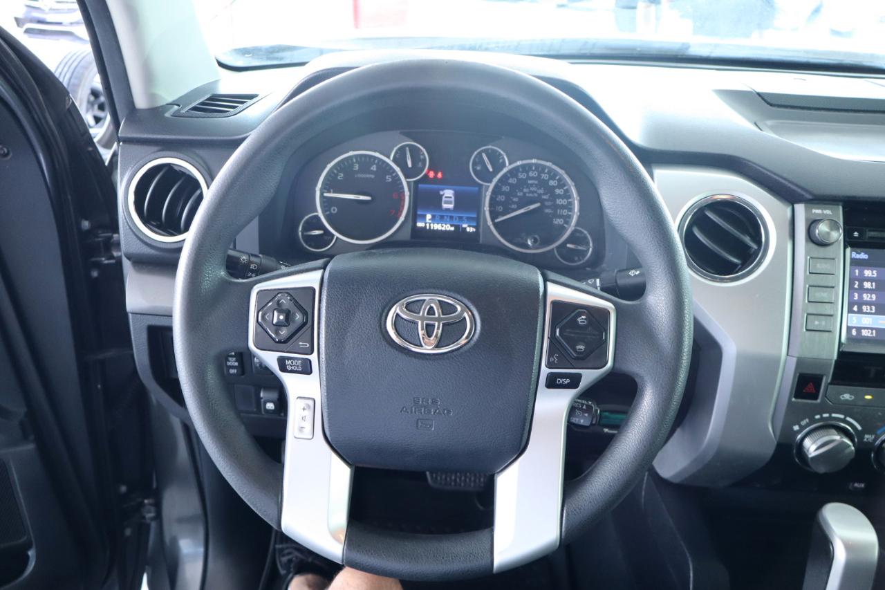 Toyota Tundra 2WD Truck CrewMax 5.7L V8 6-Spd AT SR5 (Natl) 2015