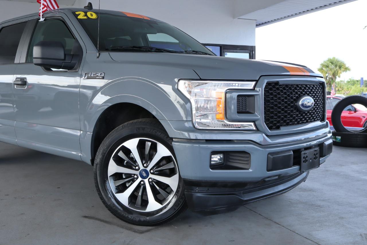 Ford F-150 2WD Reg Cab 122.5" XL 2020