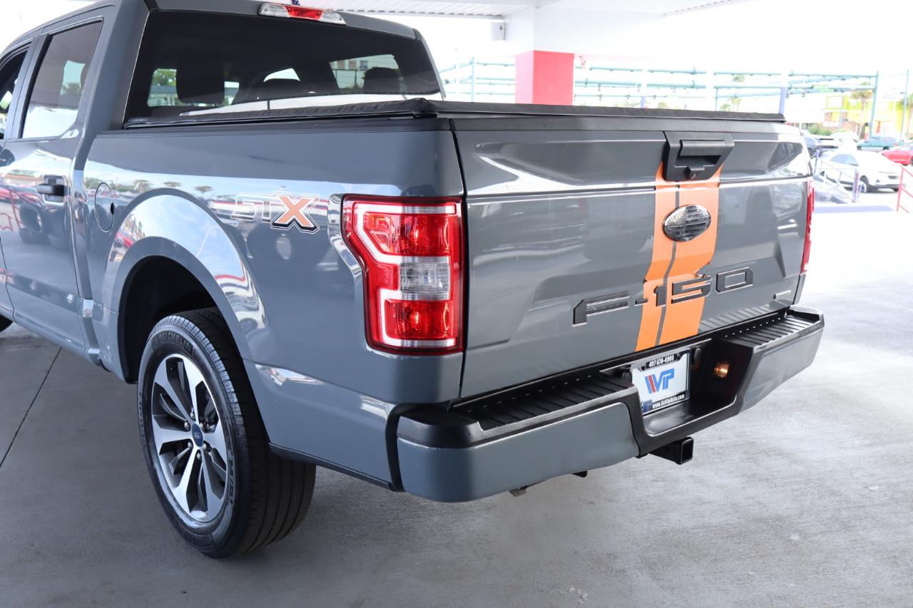Ford F-150 2WD Reg Cab 122.5" XL 2020
