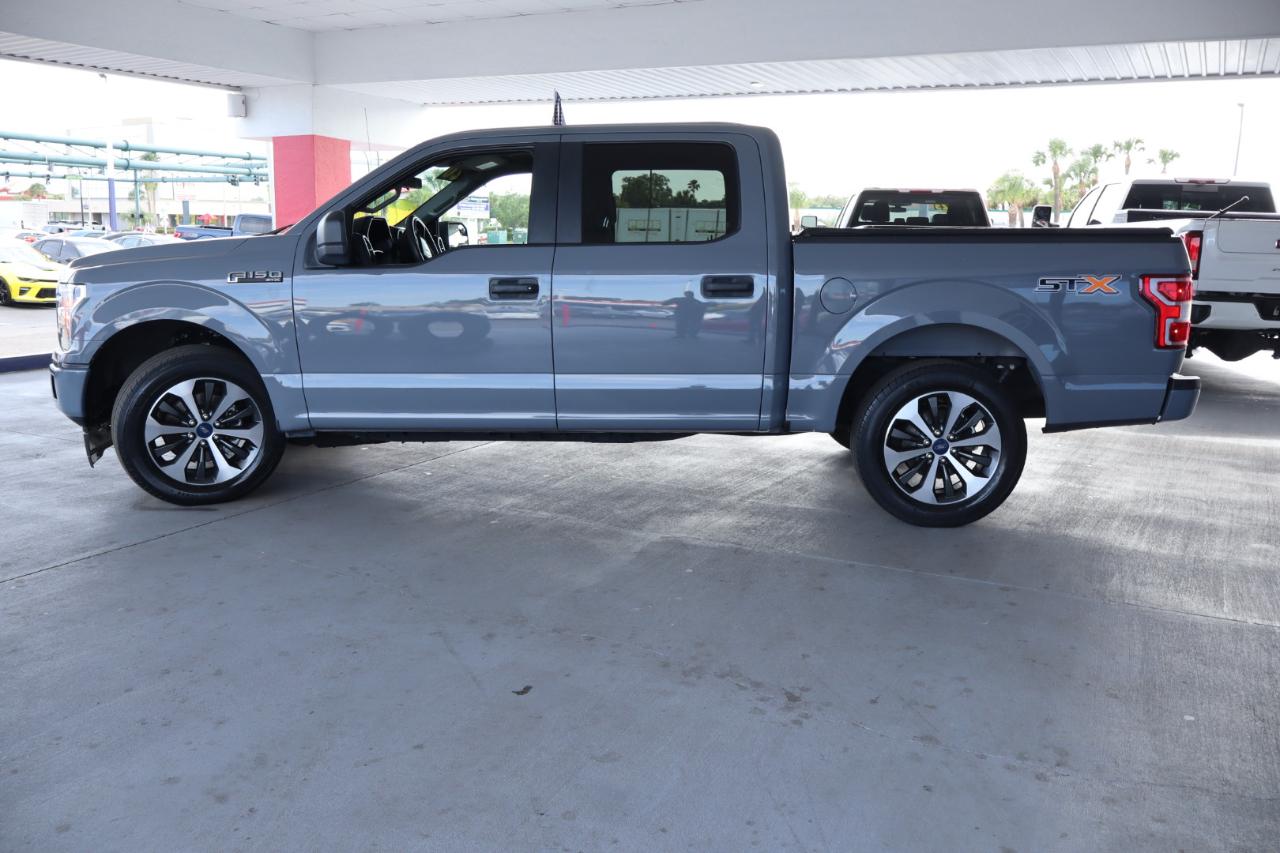 Ford F-150 2WD Reg Cab 122.5" XL 2020