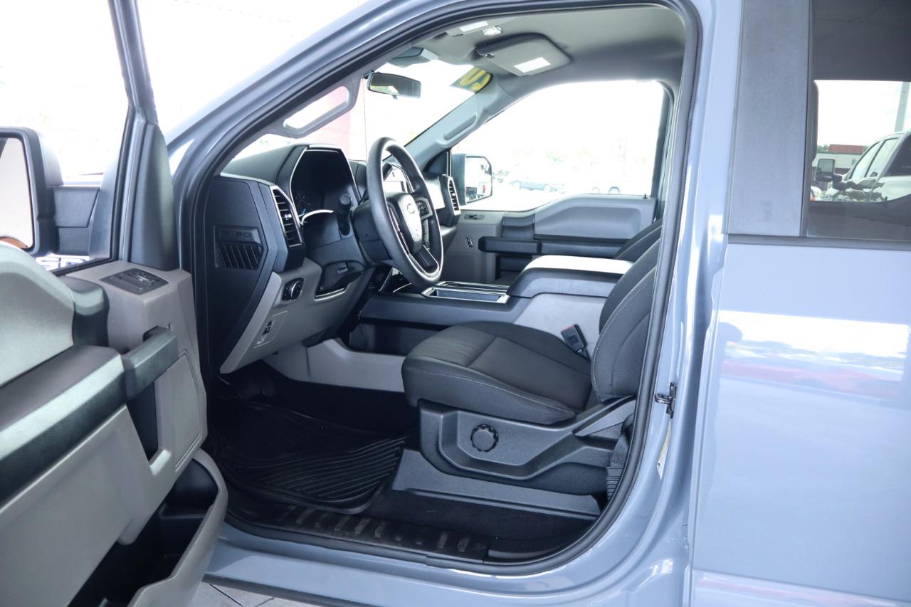 Ford F-150 2WD Reg Cab 122.5" XL 2020