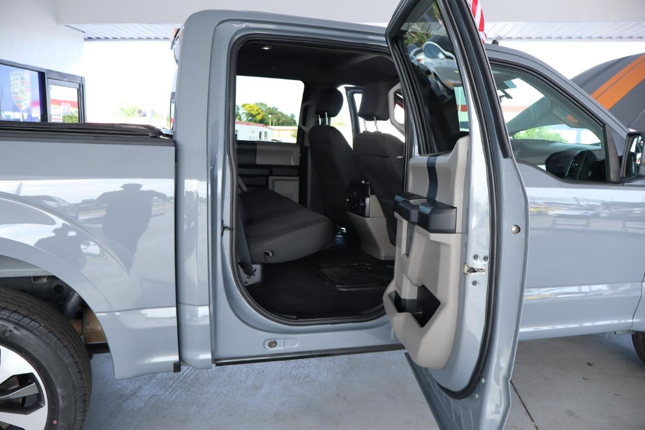 Ford F-150 2WD Reg Cab 122.5" XL 2020