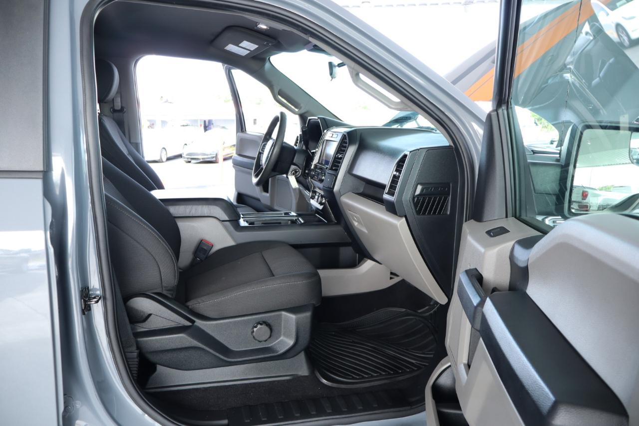 Ford F-150 2WD Reg Cab 122.5" XL 2020