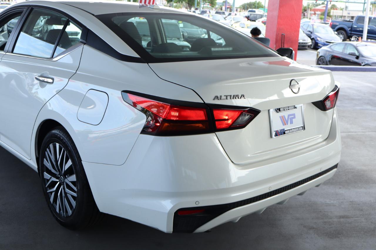Nissan Altima SV FWD 2025