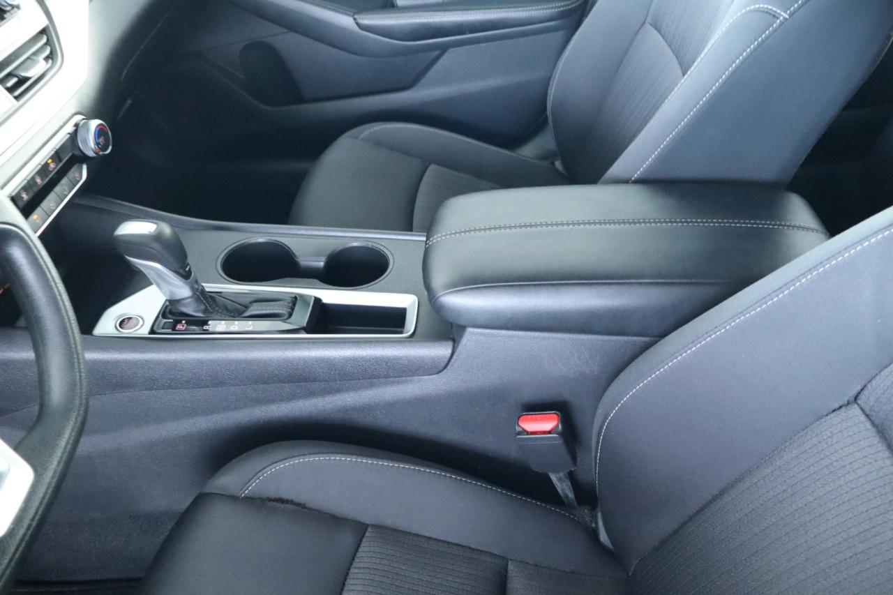 Nissan Altima SV FWD 2025