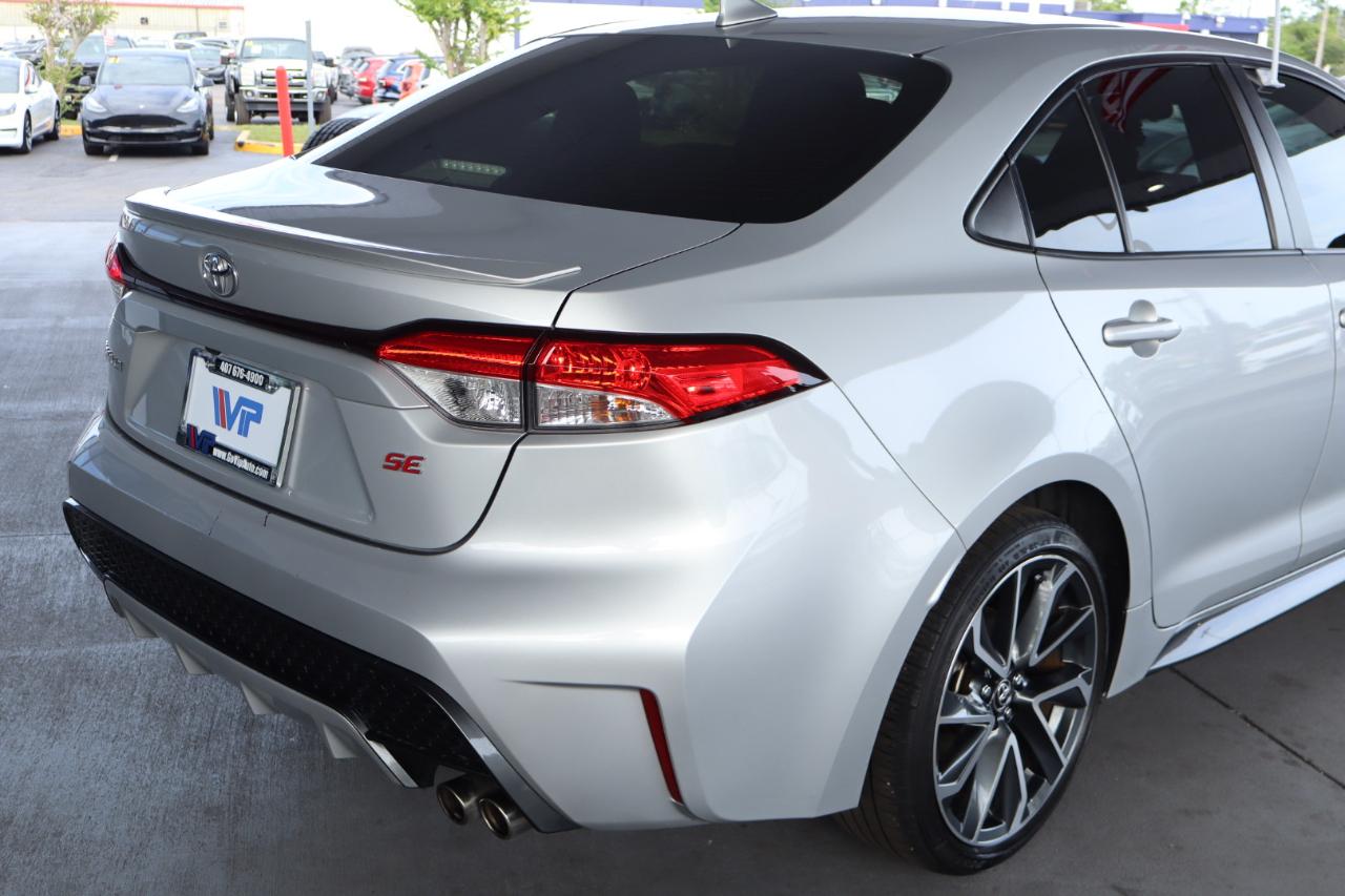 Toyota Corolla SE Nightshade CVT (Natl) 2022
