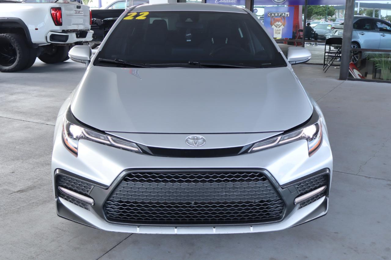 Toyota Corolla SE Nightshade CVT (Natl) 2022