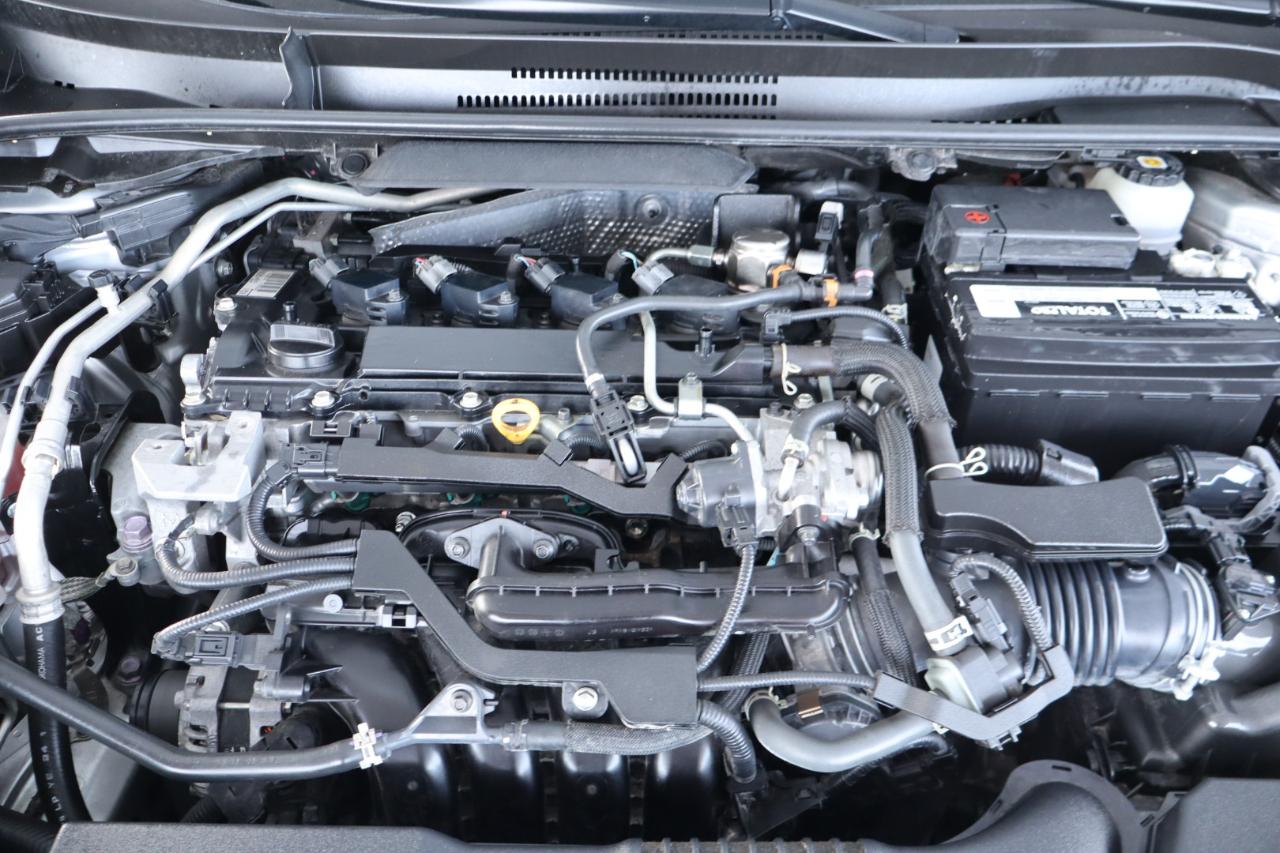 Toyota Corolla SE Nightshade CVT (Natl) 2022