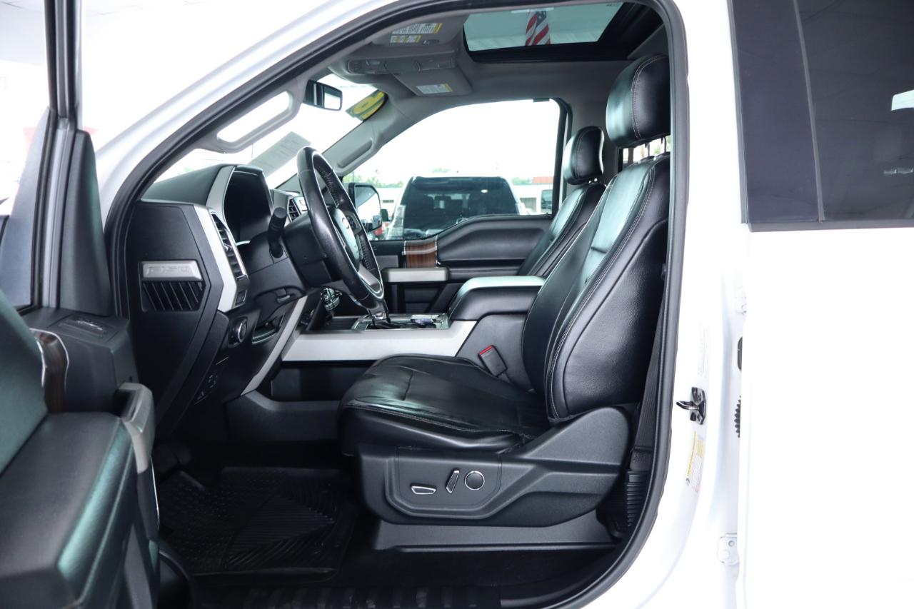 Ford F-150 4WD SuperCrew 145" Lariat 2016