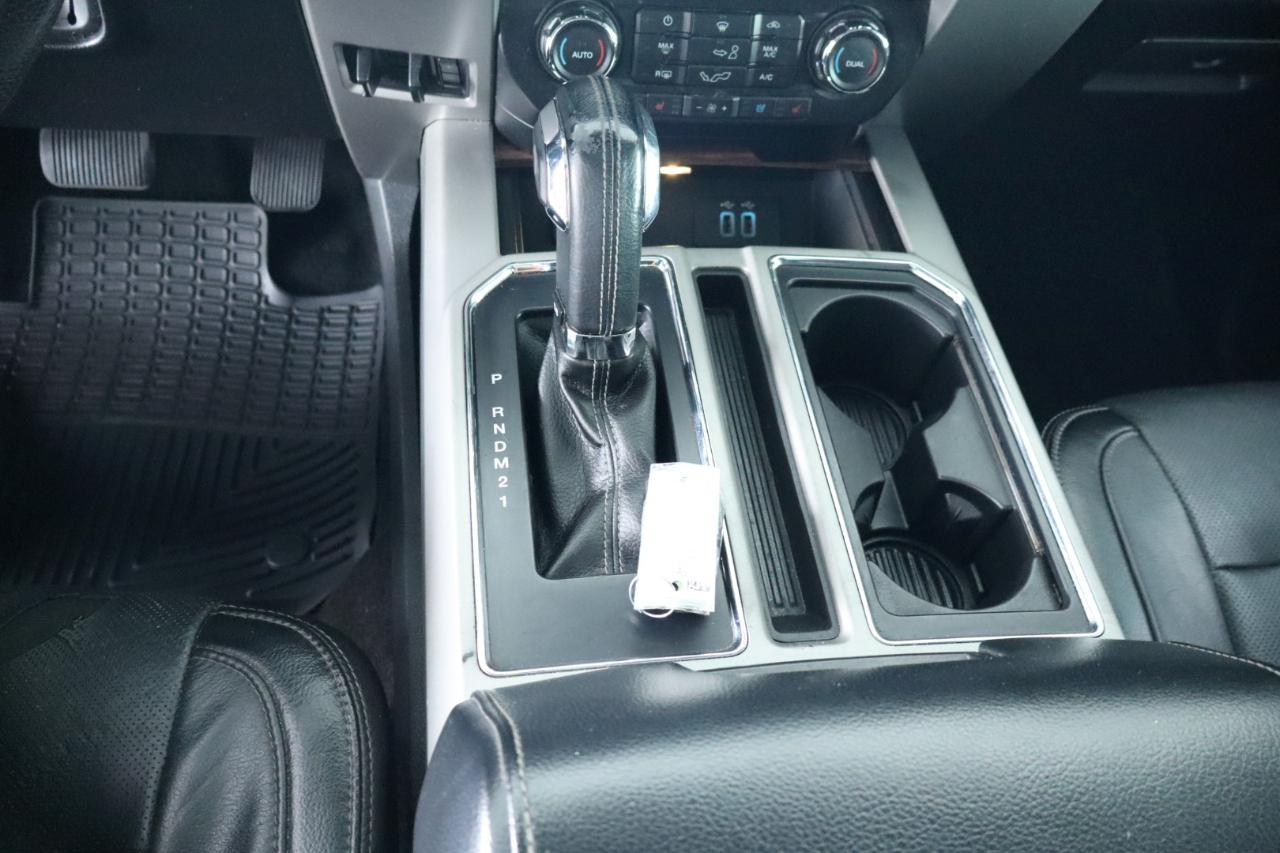 Ford F-150 4WD SuperCrew 145" Lariat 2016