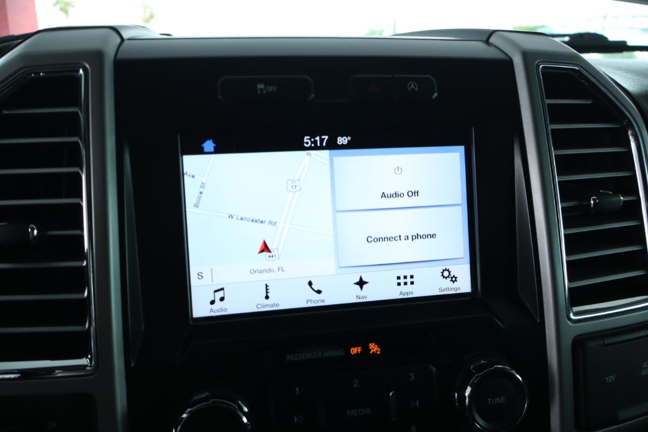 Ford F-150 4WD SuperCrew 145" Lariat 2016