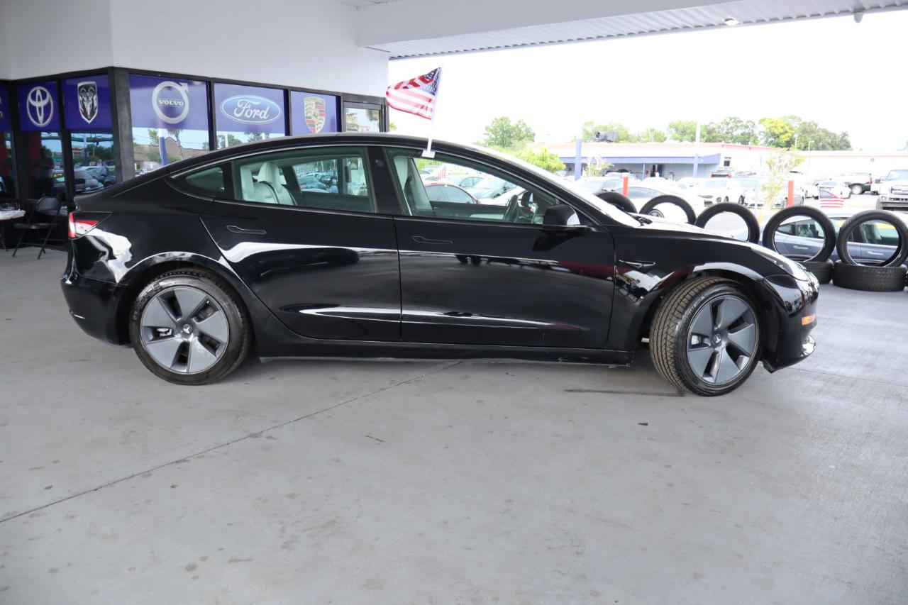 Tesla Model 3 RWD 2022