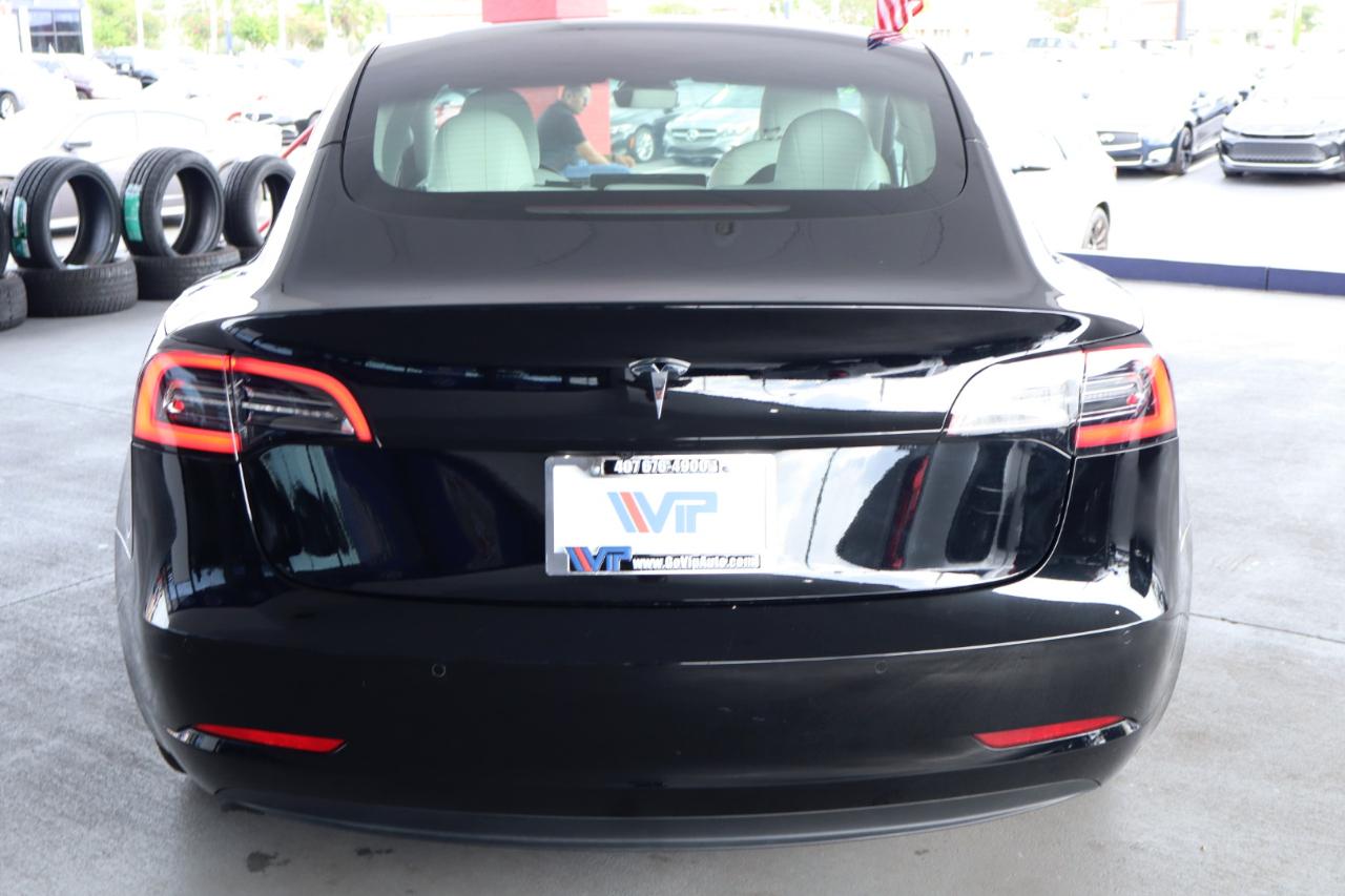 Tesla Model 3 RWD 2022