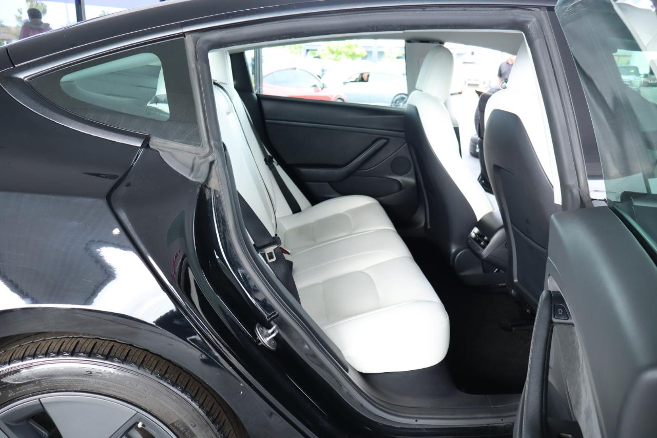 Tesla Model 3 RWD 2022