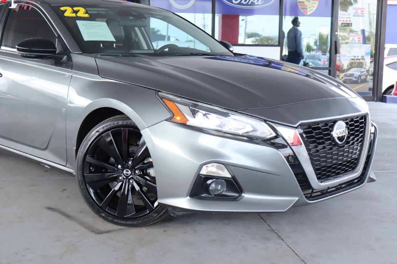 Nissan Altima 2.5 SR Sedan 2022