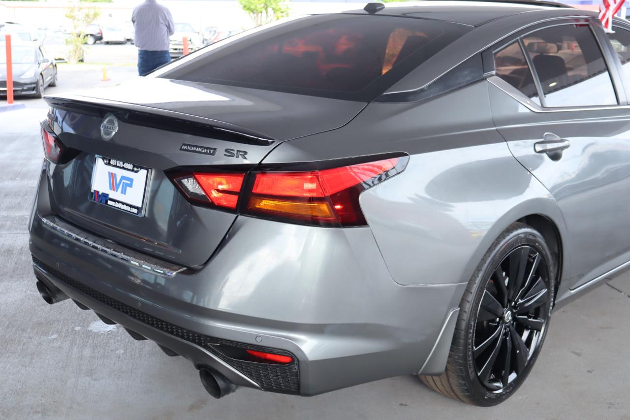 Nissan Altima 2.5 SR Sedan 2022