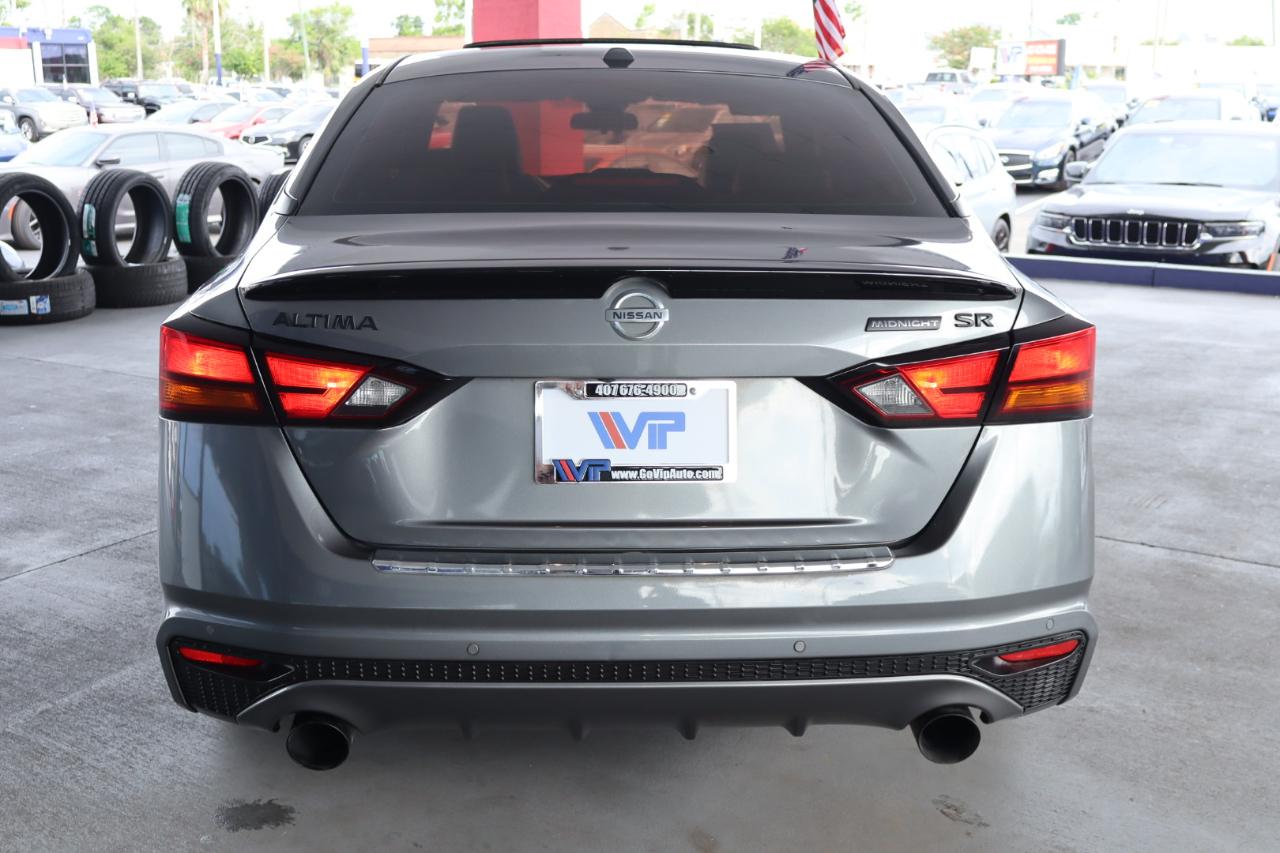 Nissan Altima 2.5 SR Sedan 2022