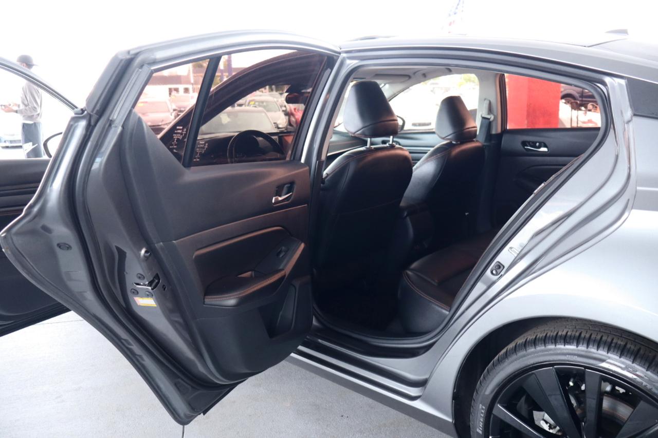 Nissan Altima 2.5 SR Sedan 2022