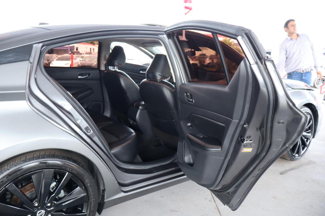 Nissan Altima 2.5 SR Sedan 2022