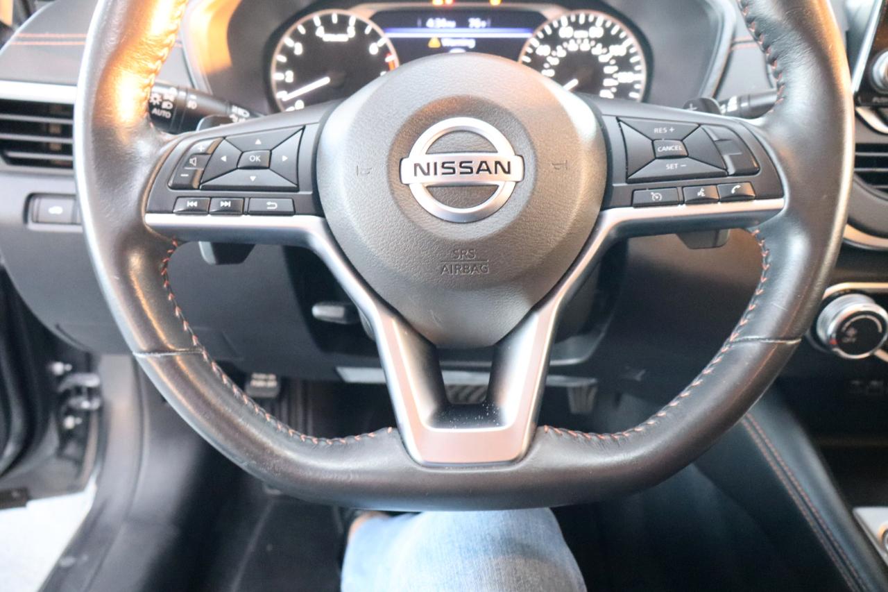 Nissan Altima 2.5 SR Sedan 2022