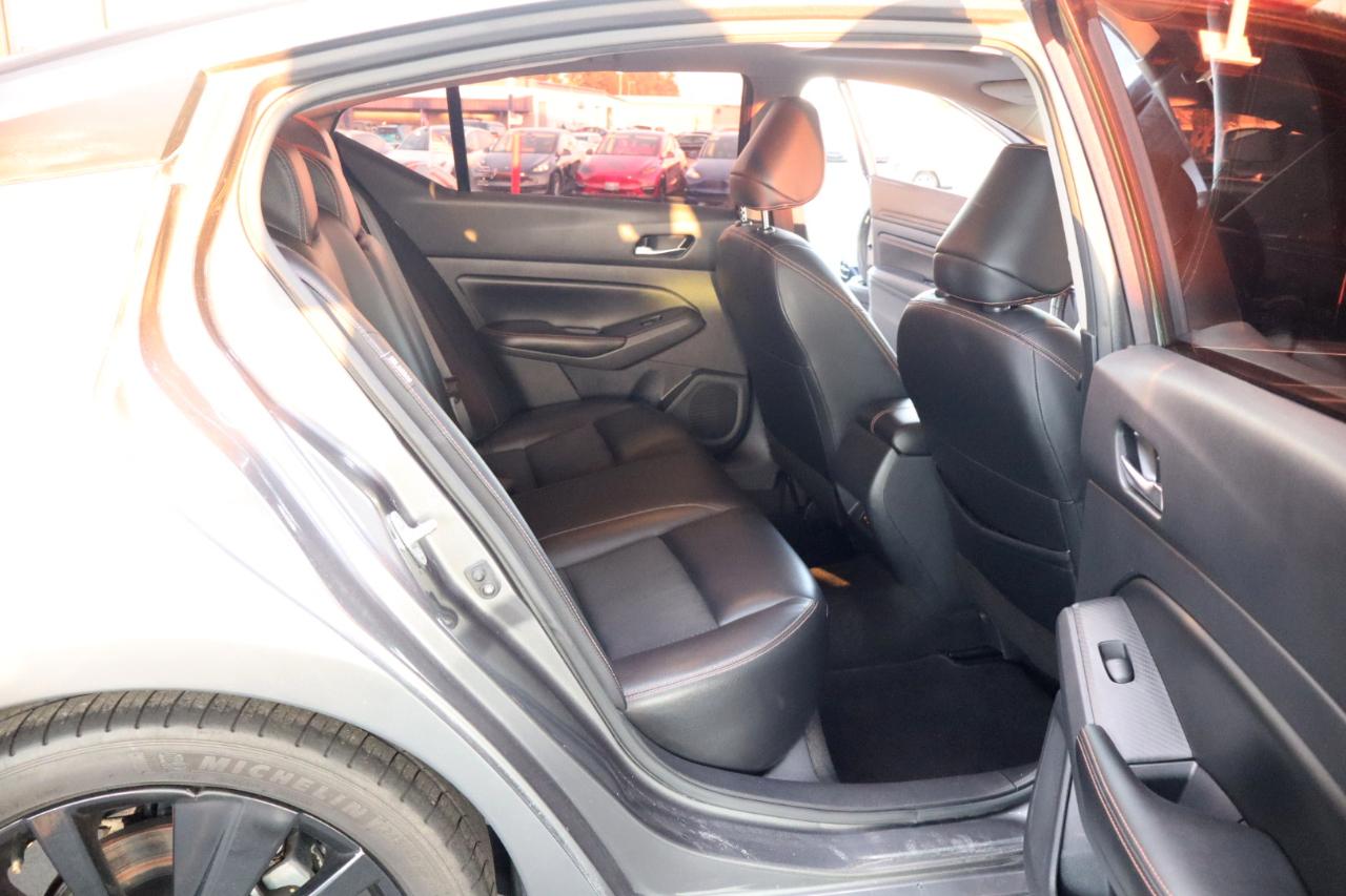 Nissan Altima 2.5 SR Sedan 2022