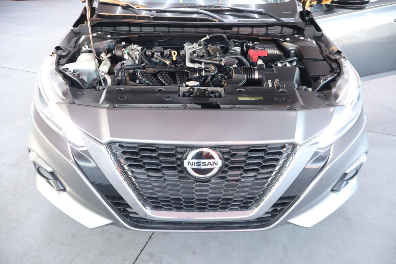 Nissan Altima 2.5 SR Sedan 2022
