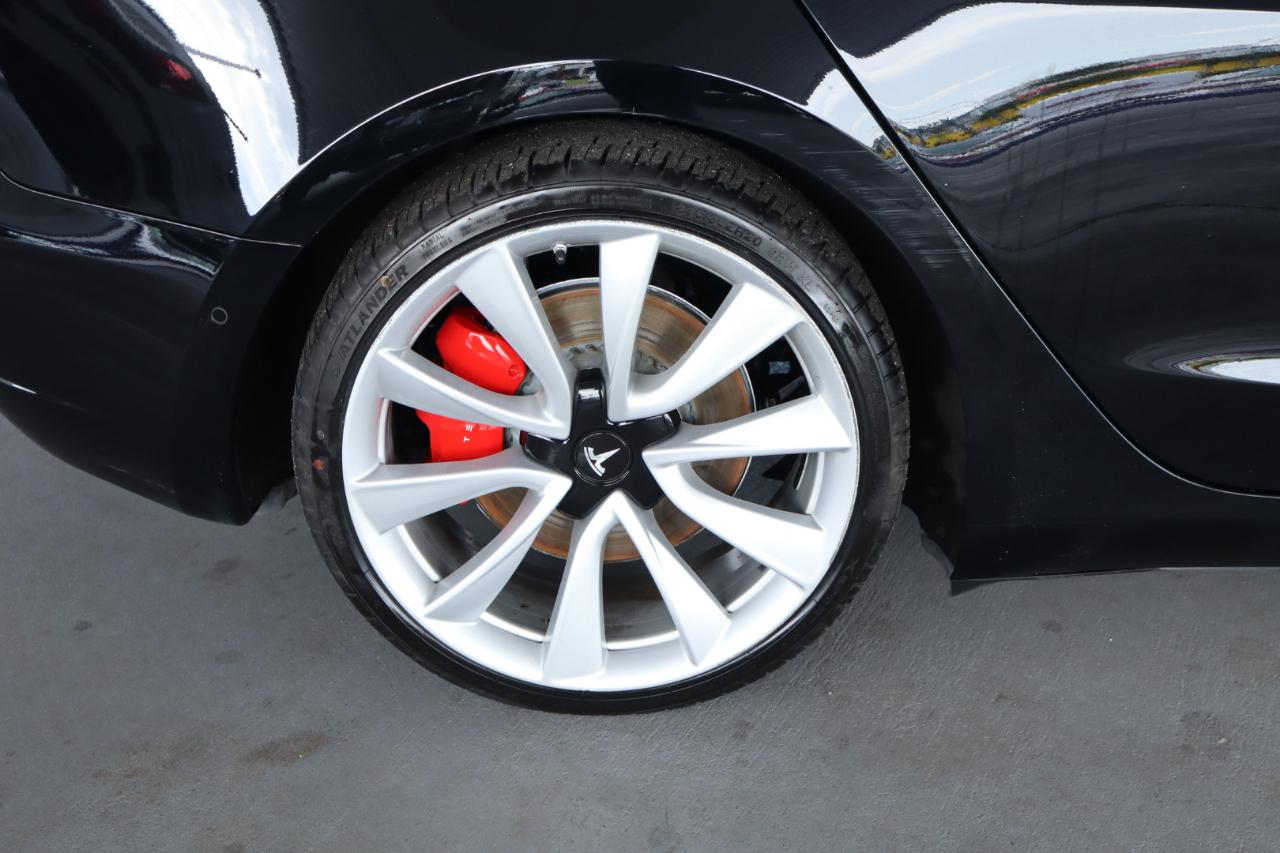 Tesla Model 3 Long Range Battery AWD 2018