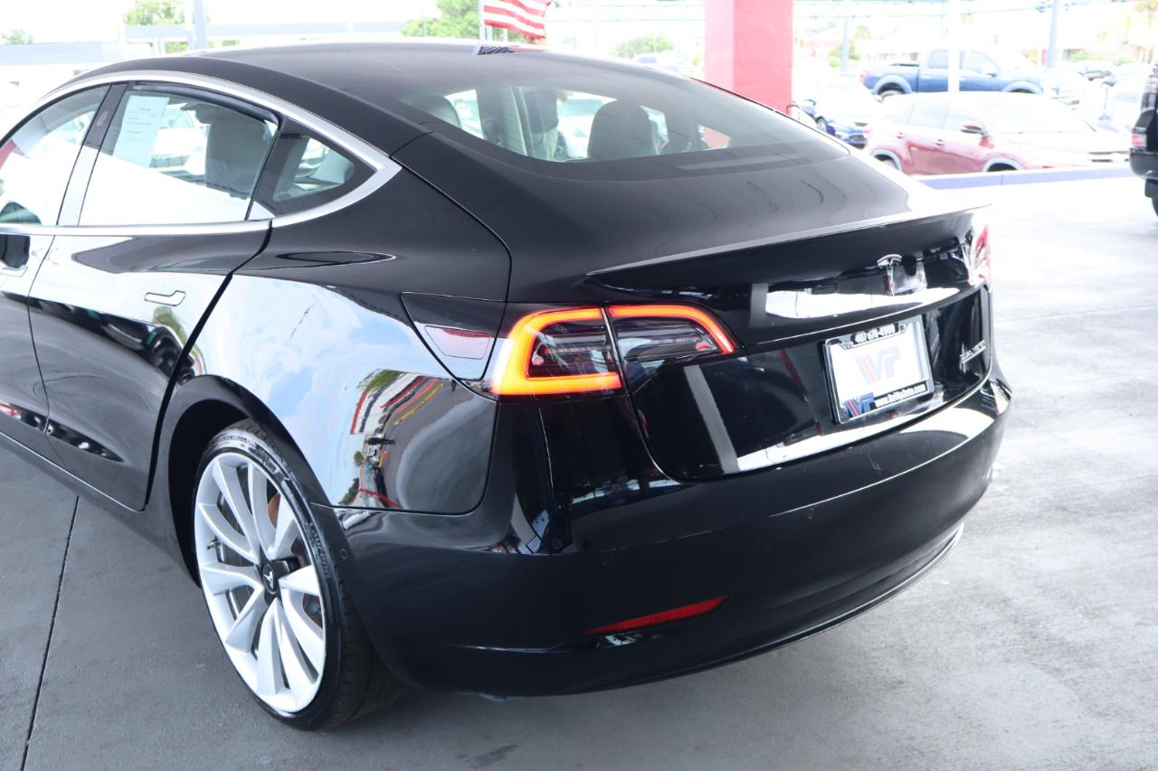 Tesla Model 3 Long Range Battery AWD 2018
