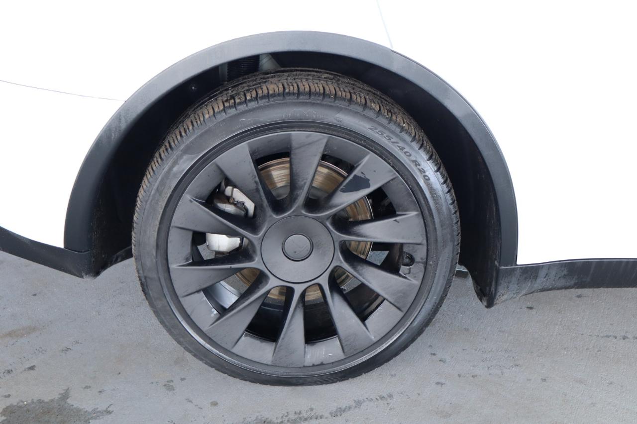 Tesla Model Y Long Range AWD 2023