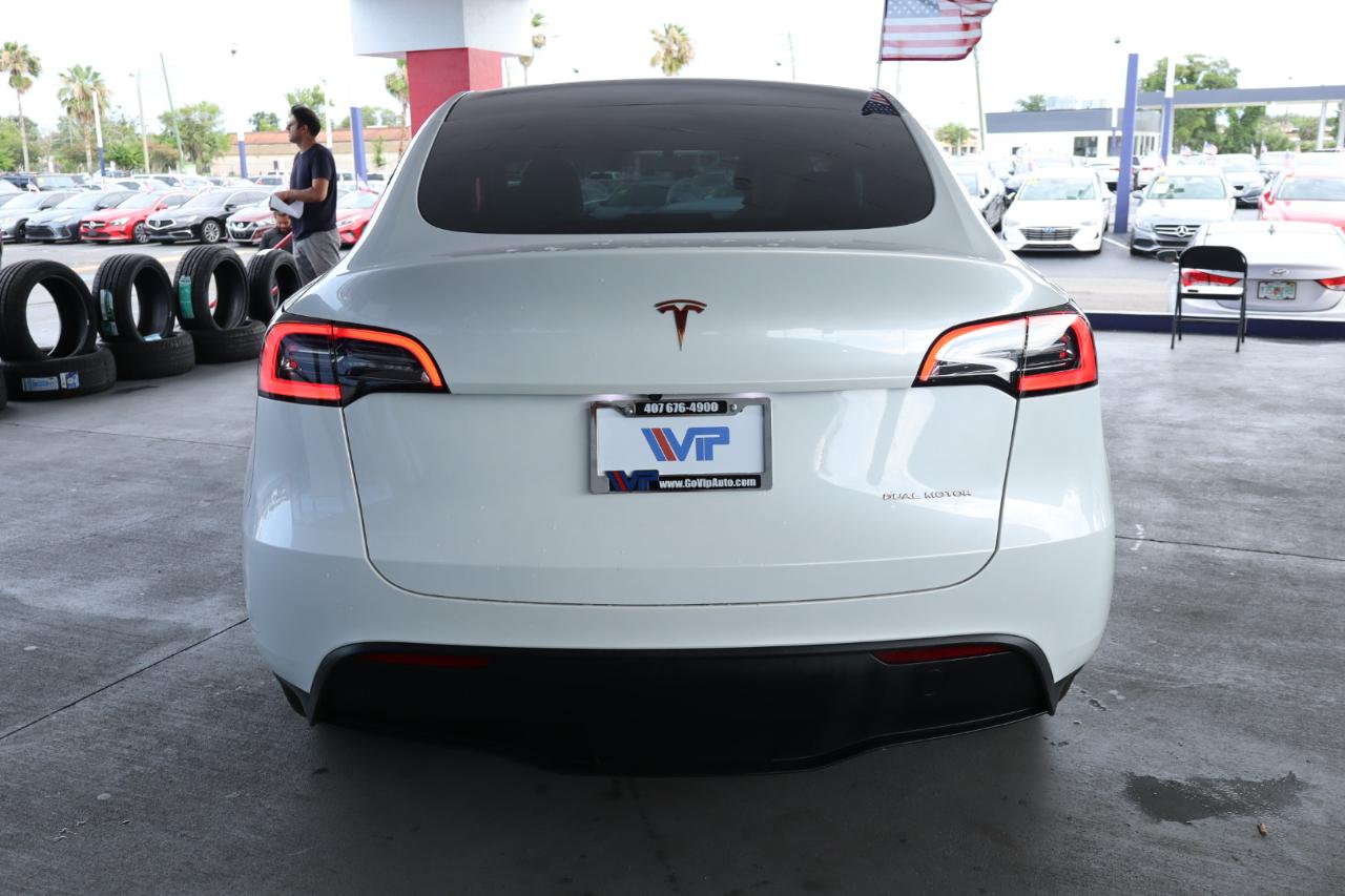 Tesla Model Y Long Range AWD 2023