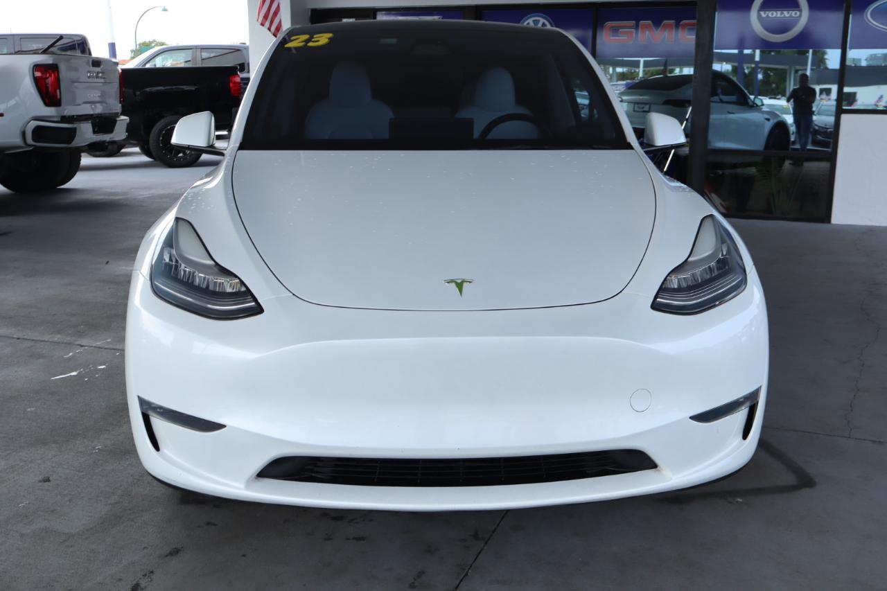 Tesla Model Y Long Range AWD 2023
