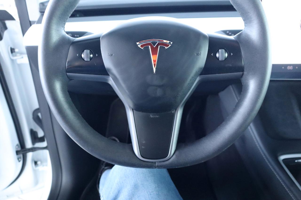 Tesla Model Y Long Range AWD 2023