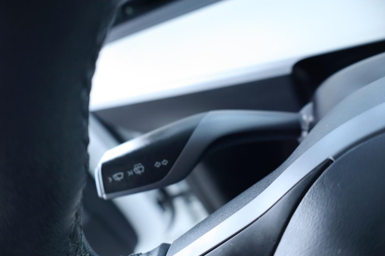 Tesla Model Y Long Range AWD 2023