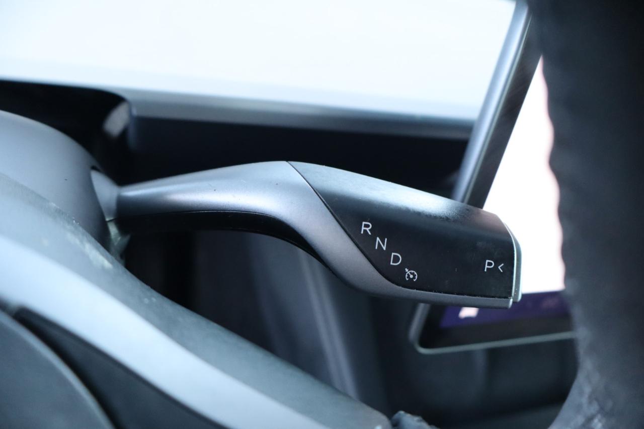 Tesla Model Y Long Range AWD 2023