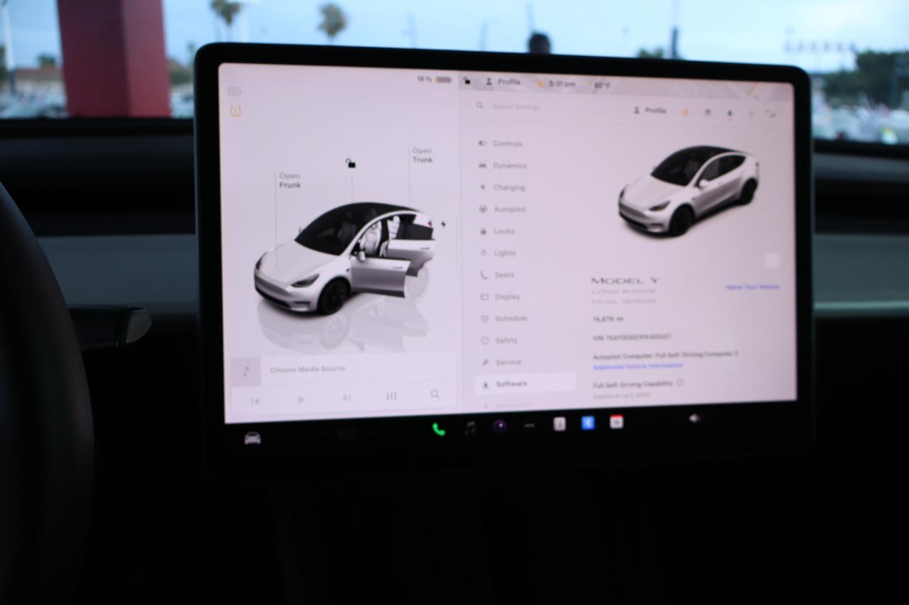 Tesla Model Y Long Range AWD 2023