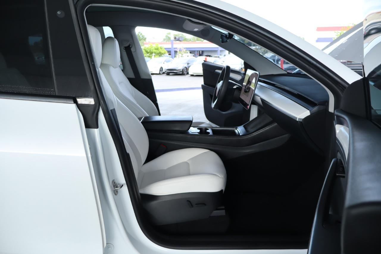 Tesla Model Y Long Range AWD 2023