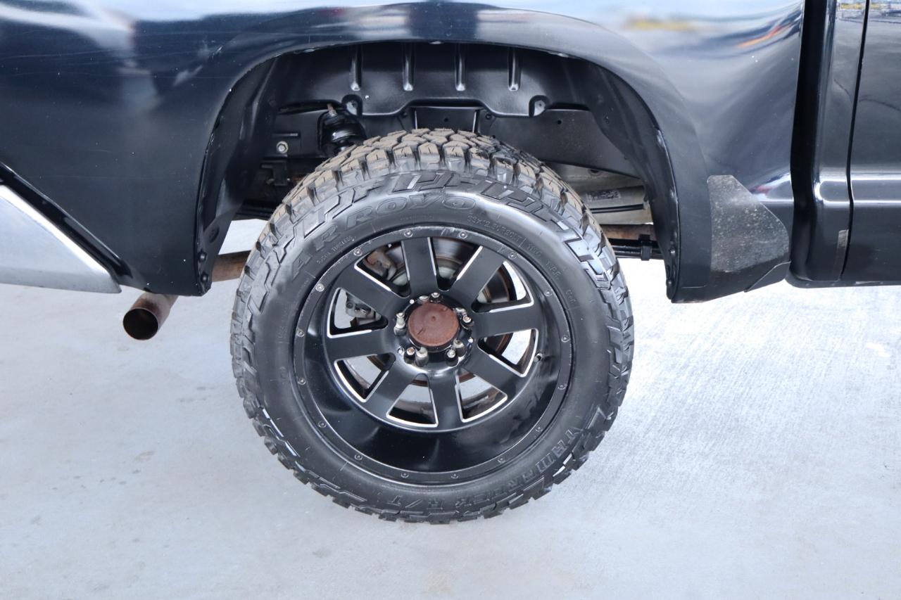 Toyota Tundra 2WD Truck CrewMax 5.7L FFV V8 6-Spd AT LTD (Natl) 2016